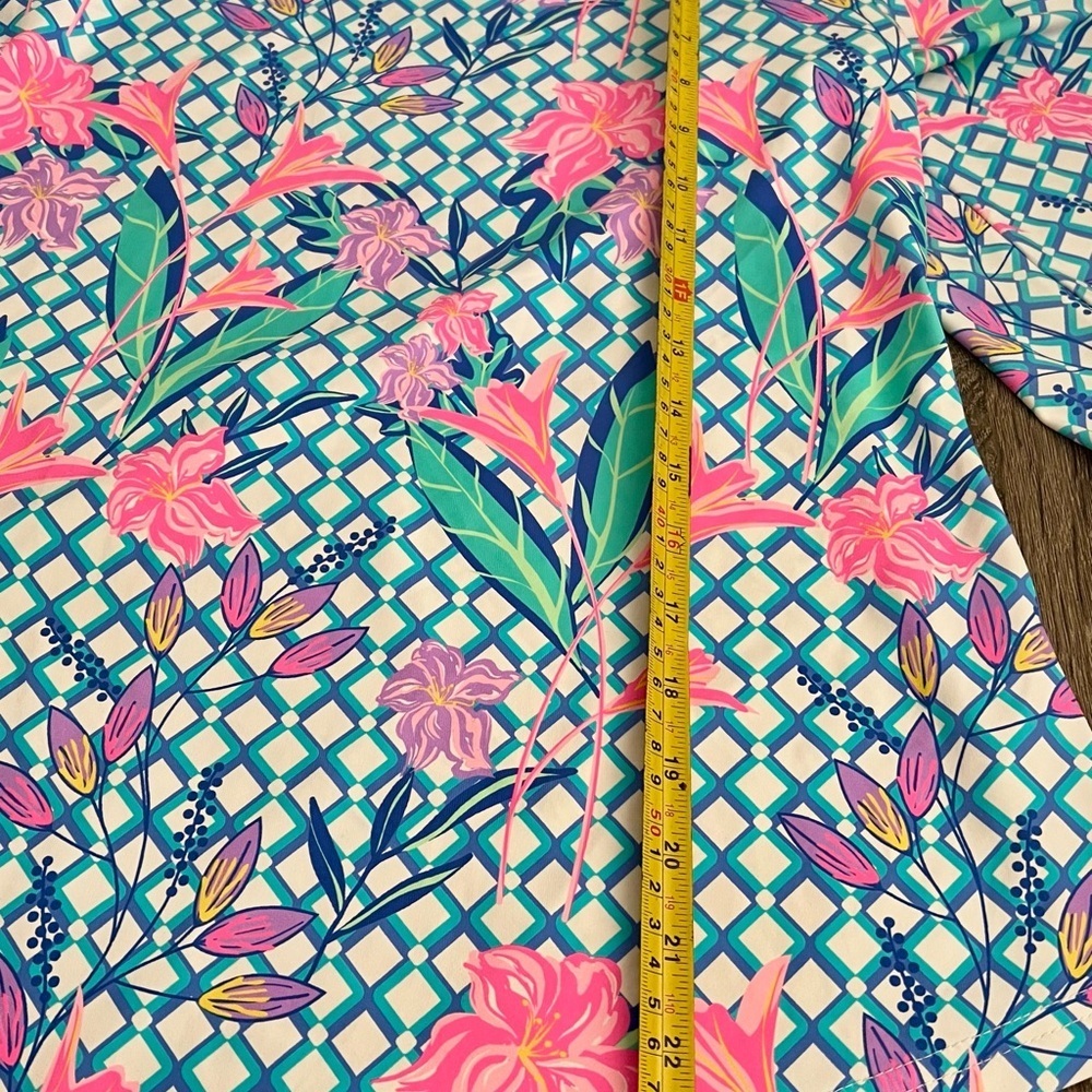 Lulu B UPF 50 Floral Cooling Top Small Bright Tropical Print 3/4 Sleeve NWT new‌ - Picture 3 of 12